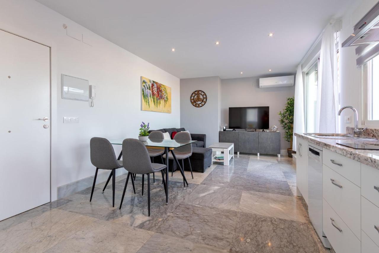 Center Deluxe Sky View By Valcambre Appartement